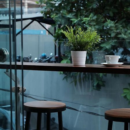Flat06.Tendean Jakarta Exteriör bild